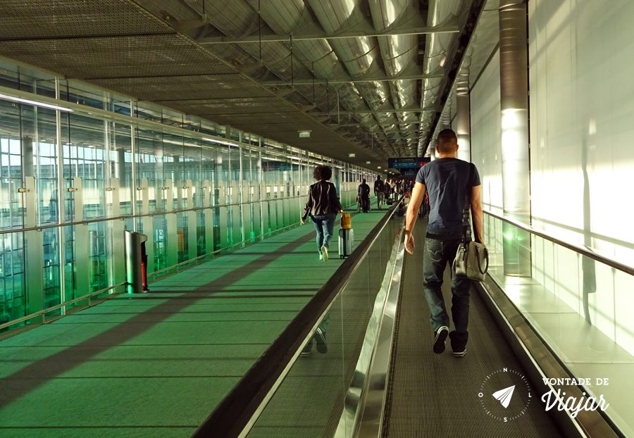 Dormir no aeroporto - Desembarque no Charles de Gaulle em Paris